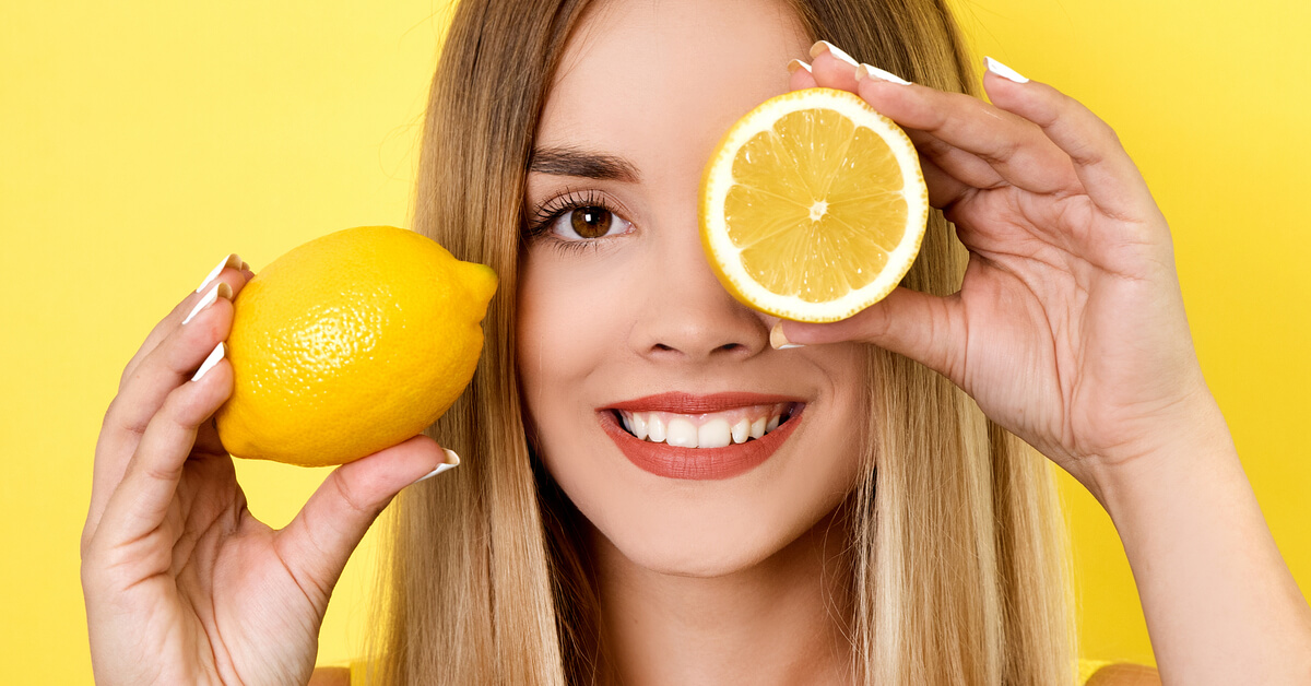 فوائد الليمون للشعر - ويب طب