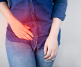 تعرف على أعراض الزائدة الدودية عند النساء