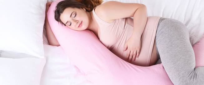 أفضل وضعية نوم للحامل