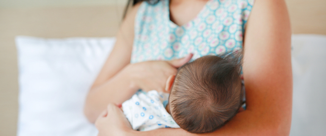أعراض حساسية لبن الأم عند الرضع ويب طب