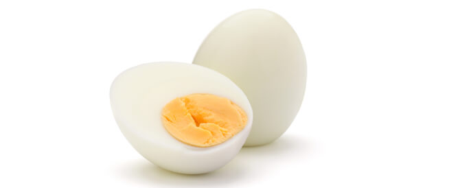 السعرات الحرارية في البيضة المسلوقة وفوائدها