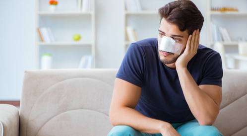 تعرف على كيفية تنظيف الأنف بعد عملية التجميل