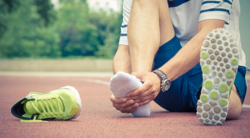 تشنج مشط القدم: أسباب وأعراض وطرق الوقاية