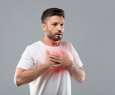 هل التهاب الرئة يؤثر على القلب؟
