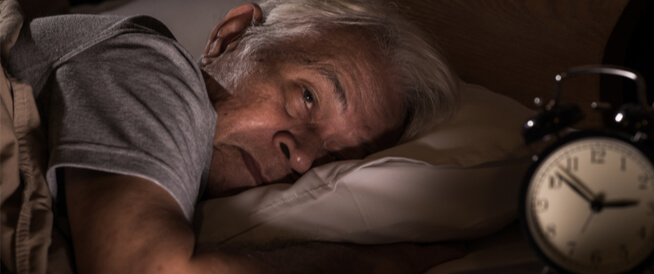 اضطراب النوم عند كبار السن: دليلك الشامل