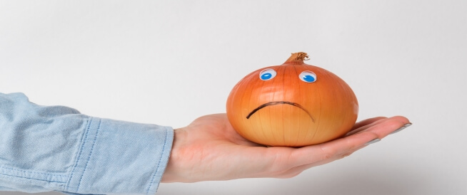 أضرار البصل: أكثر من مجرد رائحة فم كريهة