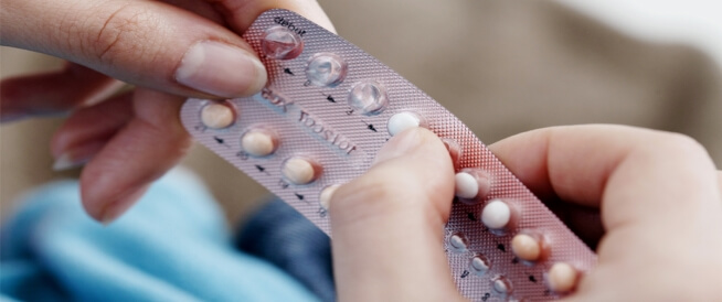 حبوب منع الحمل لعلاج حب الشباب: معلومات تهمك