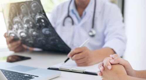 طرق علاج أورام المخ: تعرف عليها