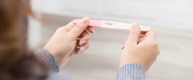 هل اختبار التبويض يكشف الحمل؟
