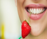 ما هي فوائد الفراولة للأسنان؟