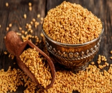 فوائد الحلبة للقولون: هل هي موجودة؟