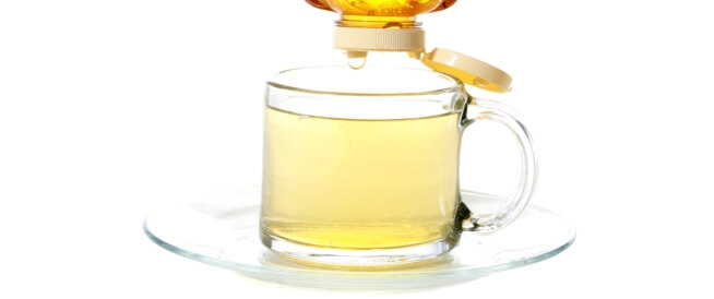 فوائد العسل مع الماء الدافئ قبل النوم