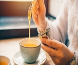 علاج الإمساك بالعسل: ممكن حقًّا؟