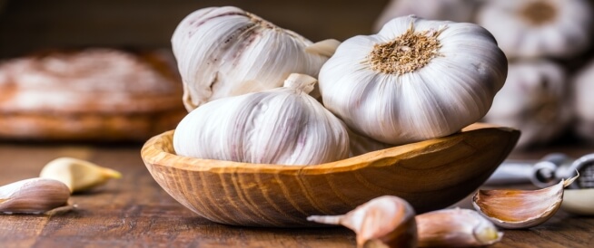 علاج الكلاميديا بالثوم: حقيقة أم خرافة؟