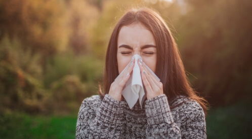 نزول البلغم من الأنف إلى الحلق: معلومات هامة