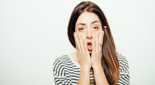 أعراض نقص فيتامين B12 عند النساء