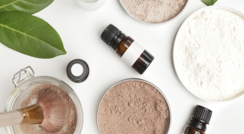 النشا لعلاج حروق الشمس: هل هو فعّال؟