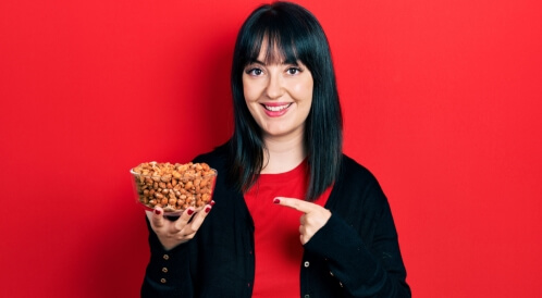 فوائد الفستق للنساء: عديدة وهامة