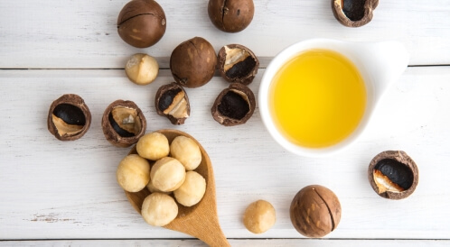 زيت المكاديميا: فوائد هامة لقلبك تحديدًا