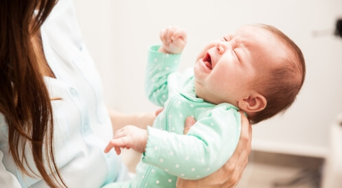 أعراض الارتجاع الصامت عند الرضع