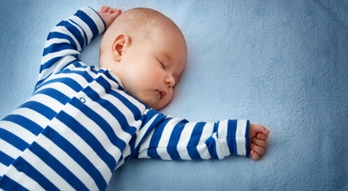 نوم الطفل في الشهر الرابع: معلومات ونصائح مهمة