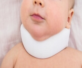 ميلان رأس الطفل الرضيع: إليك أبرز المعلومات