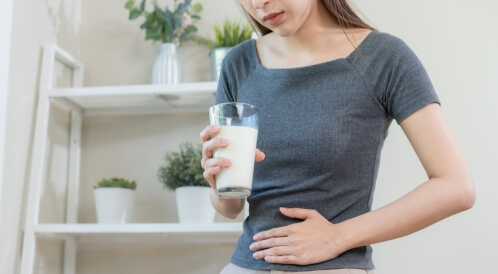 اللاكتوز والقولون: ما هي العلاقة بينهما؟