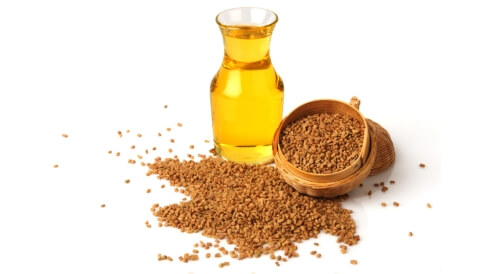 أضرار زيت الحلبة للشعر: ما هي؟