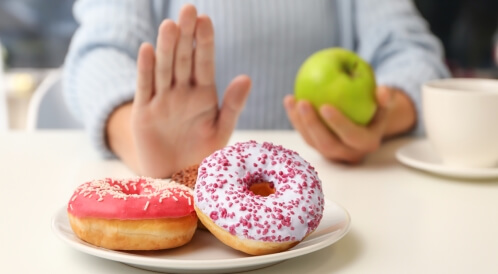 كيفية الامتناع عن السكر: إليك أبرز النصائح