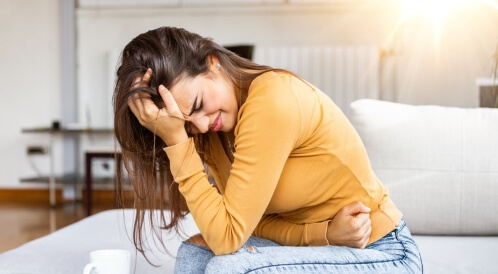 الفرق بين مغص الدورة ومغص الحمل