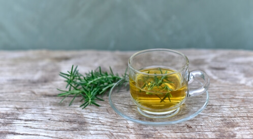 شاي إكليل الجبل