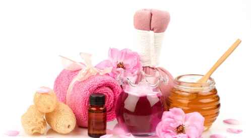 ماسك ماء الورد: فوائده وطريقة تحضيره