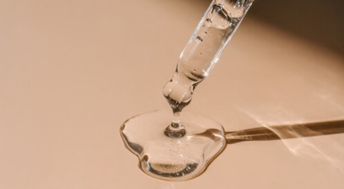 زيوت تحتوي على حمض الهيالورونيك