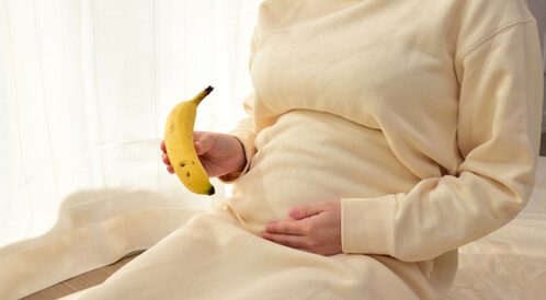 هل الموز يزيد وزن الجنين؟