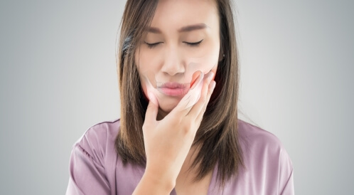 التهاب مفصل الفك: دليلك الشامل