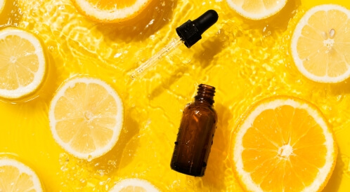 فوائد سيروم فيتامين سي: مذهلة للبشرة