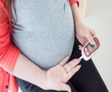 هل سكر الحمل يؤثر على الجنين بعد الولادة