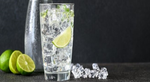 فوائد المياه الغازية للتنحيف: هل هي حقيقة؟