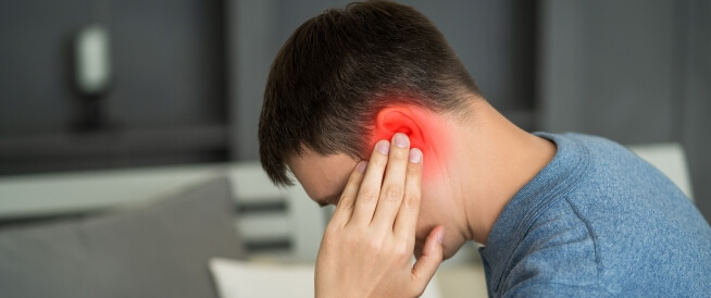 هل التهاب الأذن الوسطى يؤثر على الدماغ؟