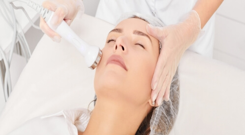 ما هي أبرز التقنيات المتطورة المعتمدة في عالم التجميل