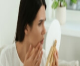 خلل الهرمونات عند النساء: الأعراض، الأسباب والعلاج