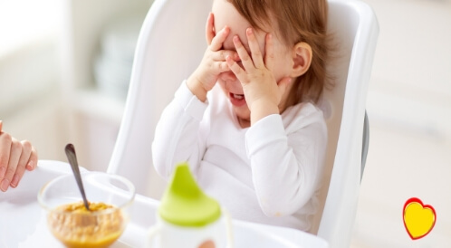 طفلك الصغير لا يأكل جيدًا؟ الحليب المناسب قد يُحدث فرقًا كبيرًا