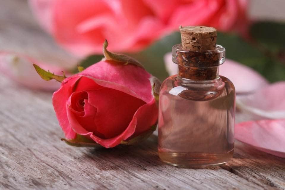 عطر ماء الورد