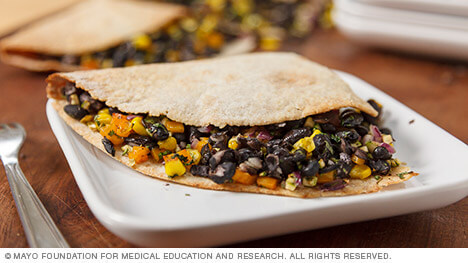 لا تجعل غداؤك ناقص الألياف الغذائية 