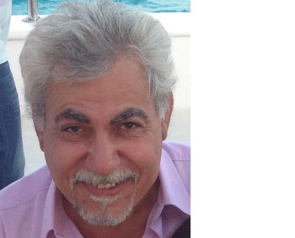 محمود زكى الكامل