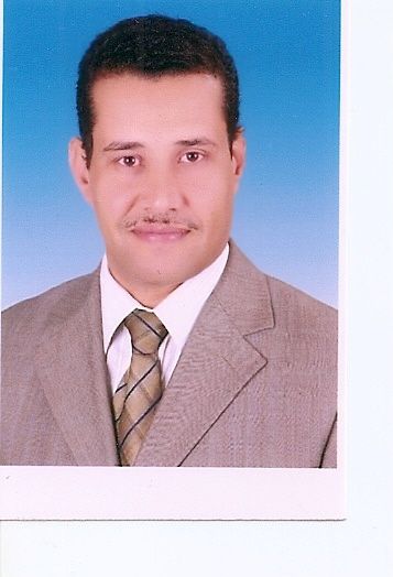 مصطفى حسين