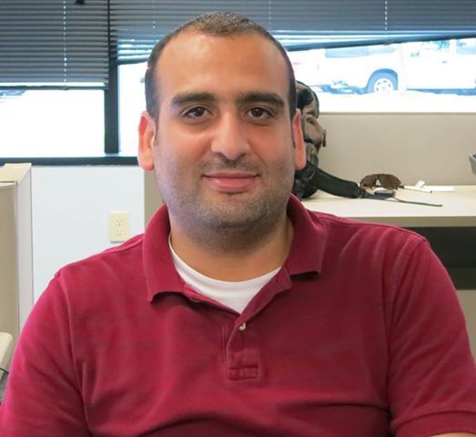 عماد حسنى